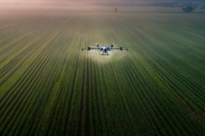 Drones no agronegócio: João Eustáquio De Almeida Junior explica como a tecnologia apoia o monitoramento eficiente de lavouras e pastagens.