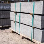 Valderci Malagosini Machado analisa como a escala produtiva e a estratégia industrial impactam diretamente o desempenho econômico na fabricação de artefatos de cimento.