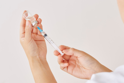 HPV em adolescentes: por que a baixa vacinação acende um alerta urgente de saúde pública