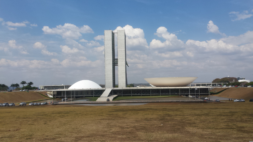 PEC do 6x1 na CCJ da Câmara: avanço da proposta reacende debate sobre jornada de trabalho no Brasil