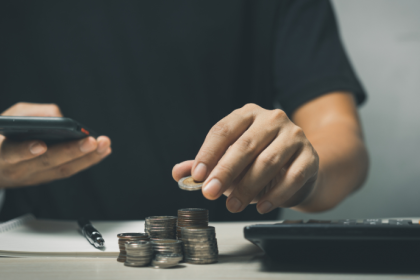 Selic recua a 14,25% ao ano: entenda por que o Banco Central cortou os juros mesmo com a inflação em alta