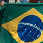 Pesquisa mostra que 65% dos brasileiros querem uma alternativa a Lula e Flávio Bolsonaro em 2026